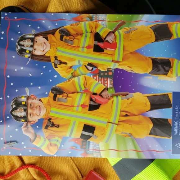 Toddler Firefighter Size 5-6 Costume Little Kid NWT! - Picture 9 of 9